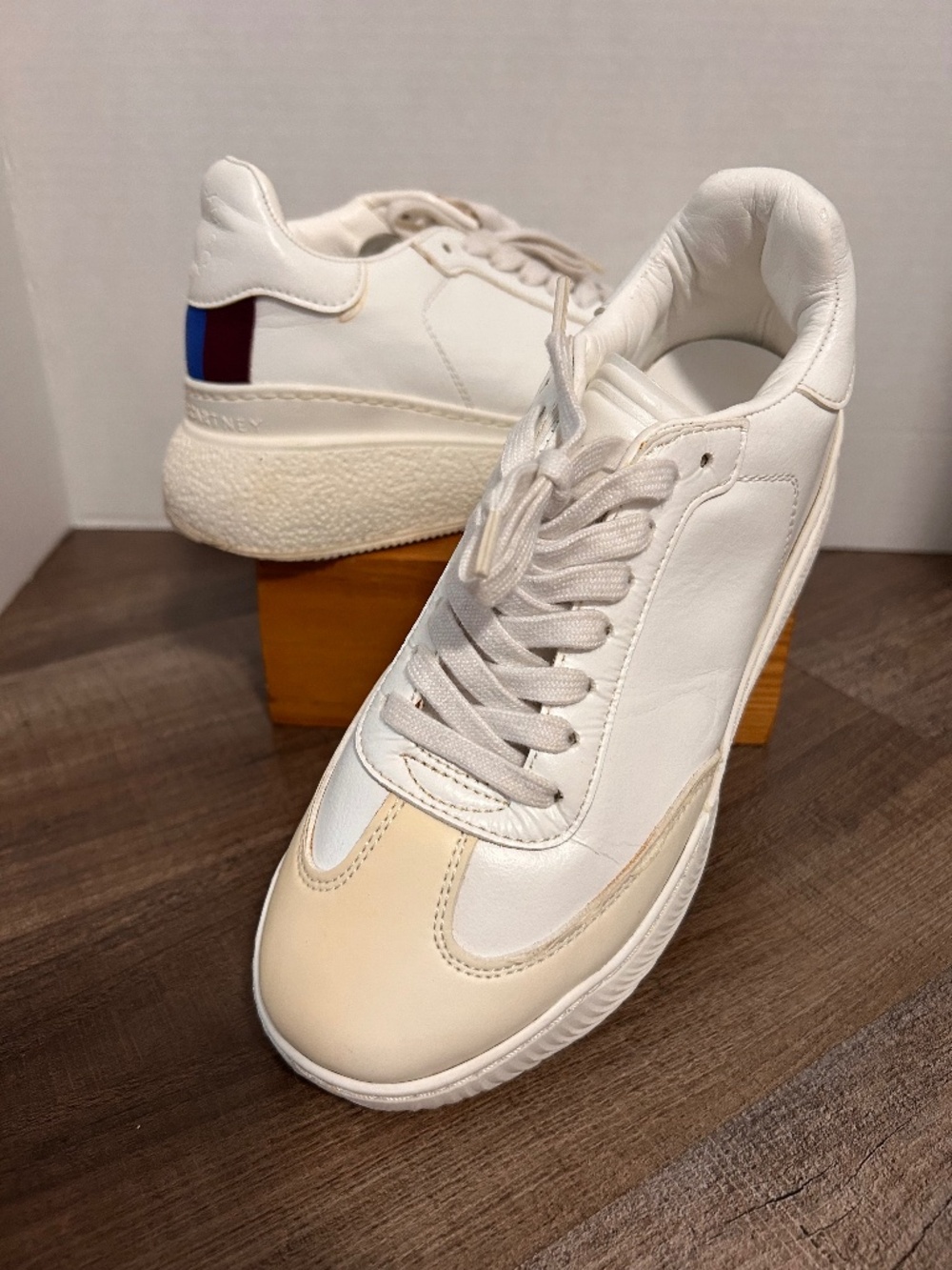 Stella McCartney Loop authentic white faux leather sneakers trainers 36 6